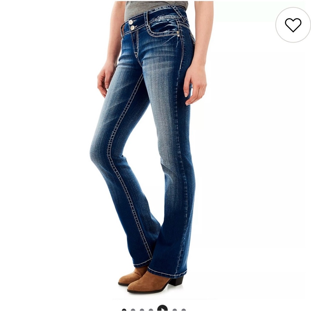 Wallflower Women's Dark Blue Boot Cut Jeans size 17 Reg